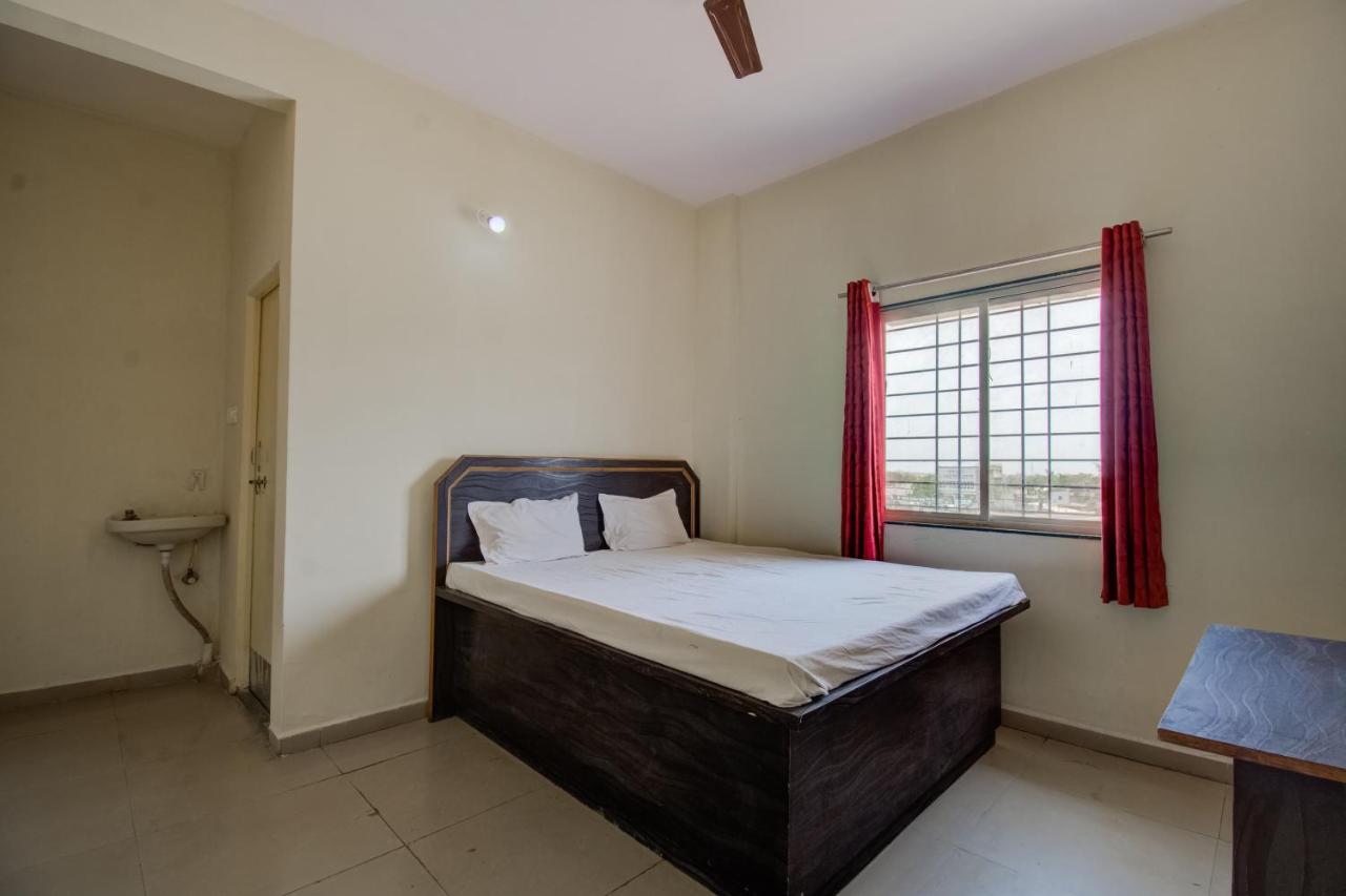 Spot On 73694 Hotel Prakash Saharanpur Εξωτερικό φωτογραφία